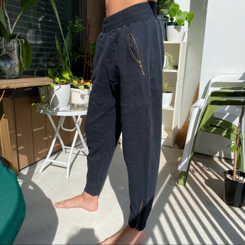 Tilly’s Black Sweatpants/ Joggers